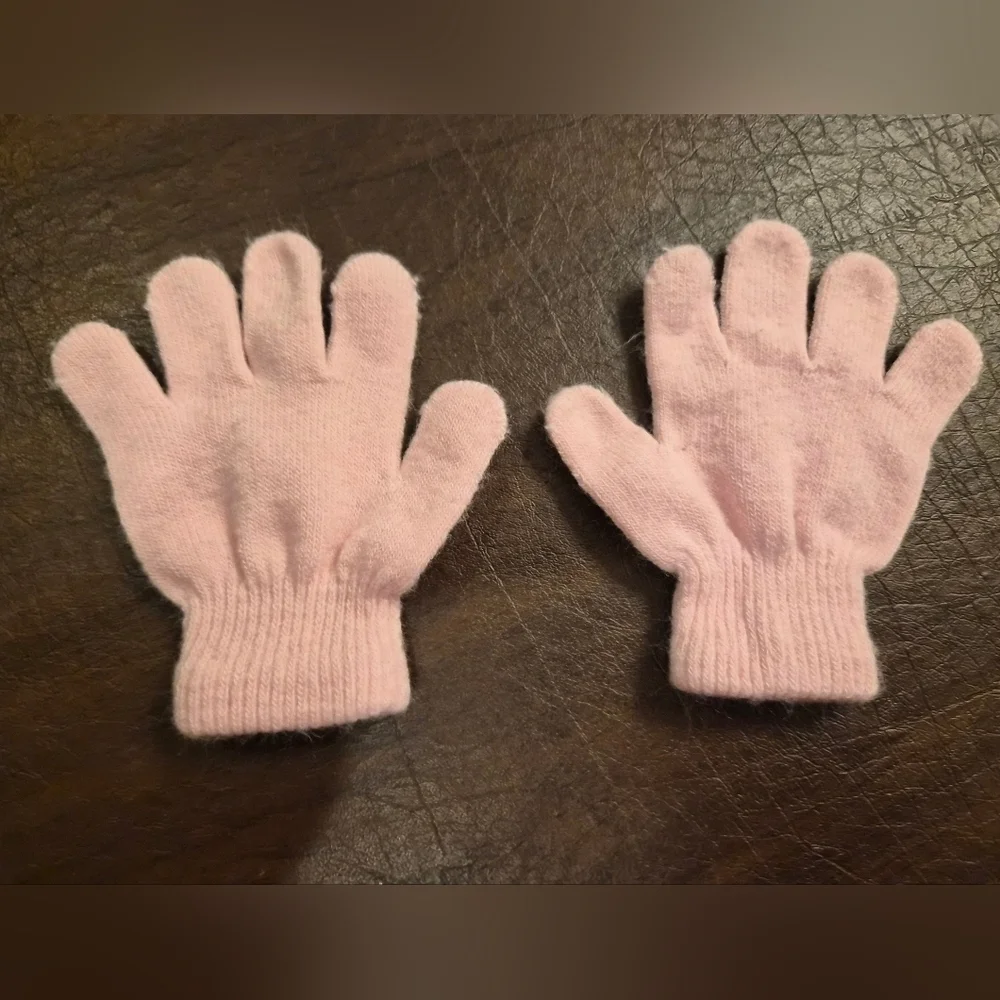 Soft Pink Children's Mittens Sz 3-5 (Small)